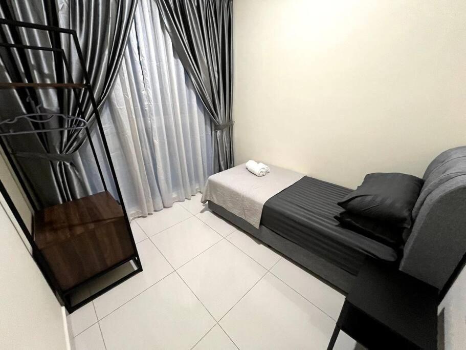 Pangsapuri 2br 2ba In The Heart Of Kl, Regalia Kuala Lumpur